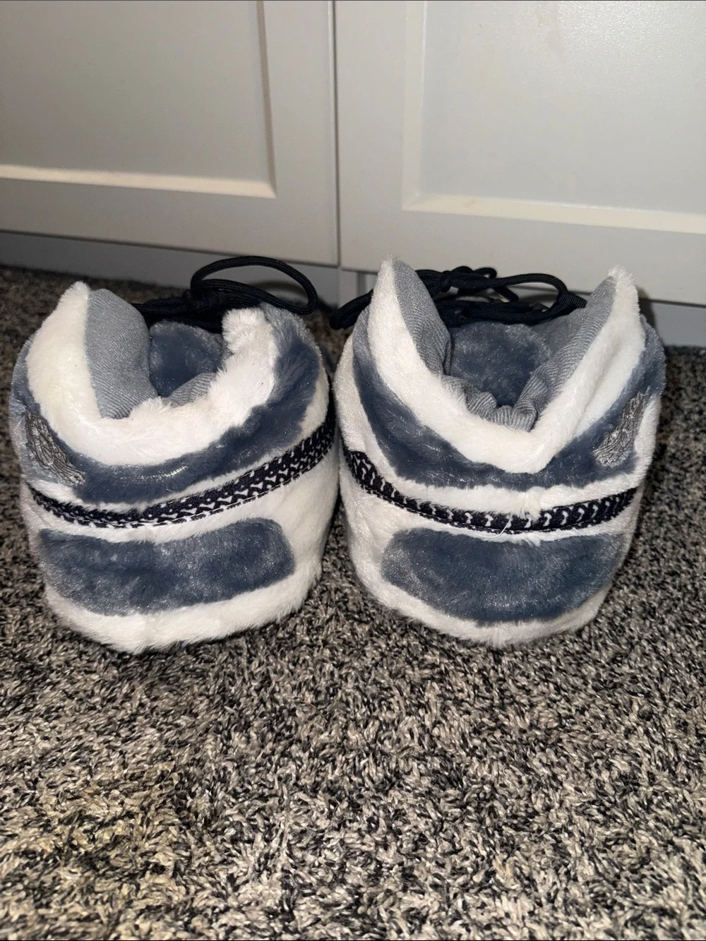Plush Kids Slipper Shoes - Gray & White